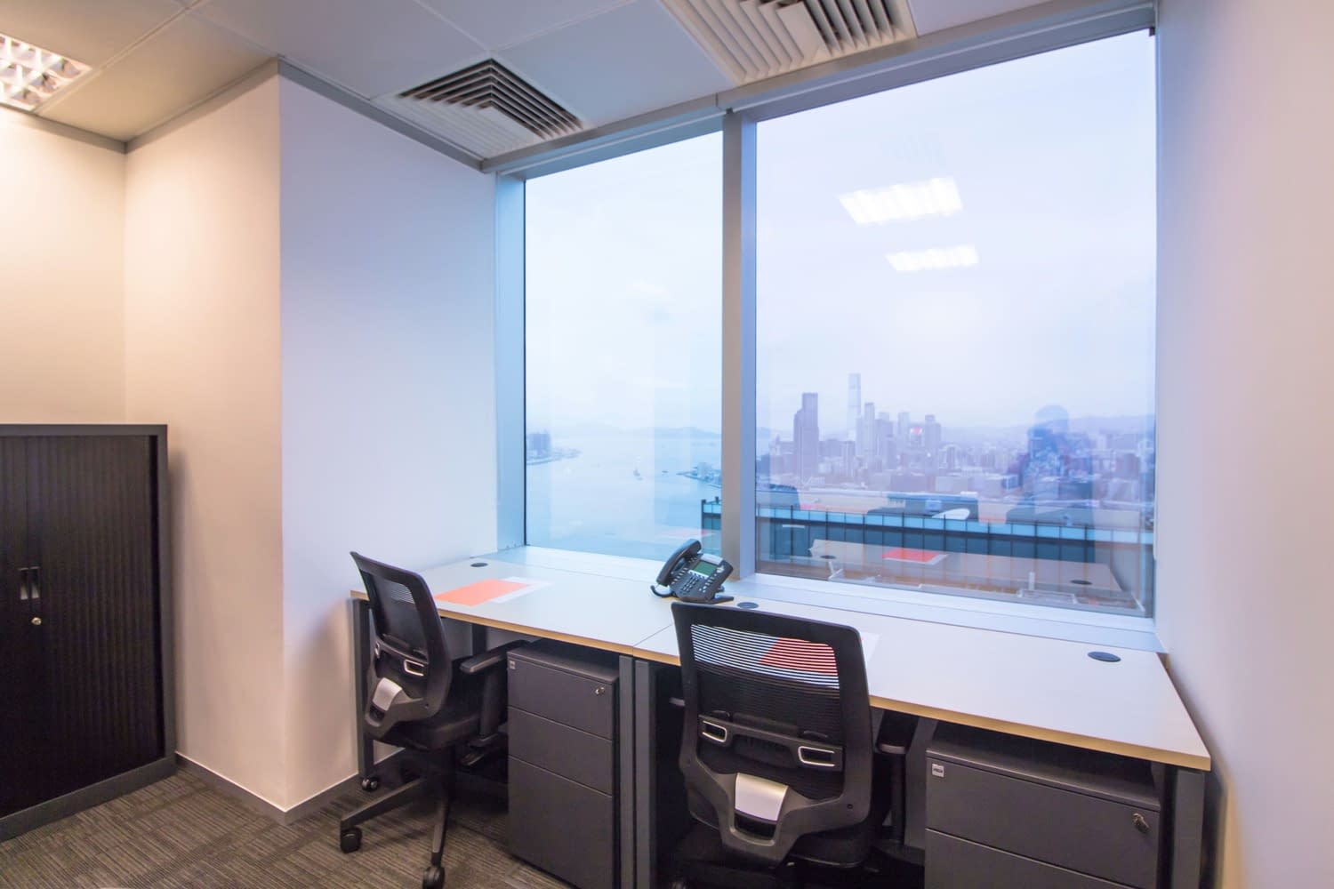 Compass AIA Tower — FLYDESK certified workspace