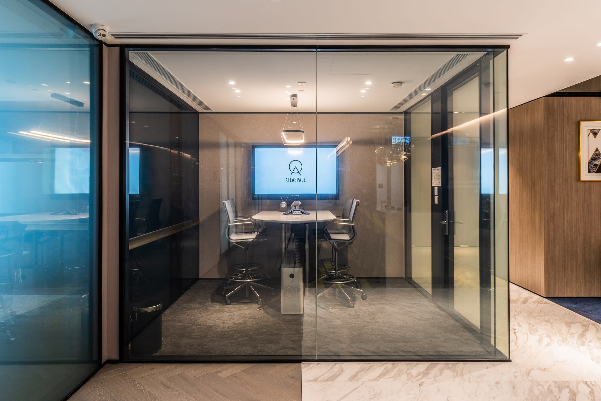 ATLASPACE Hong Kong Harbour City — FLYDESK certified workspace