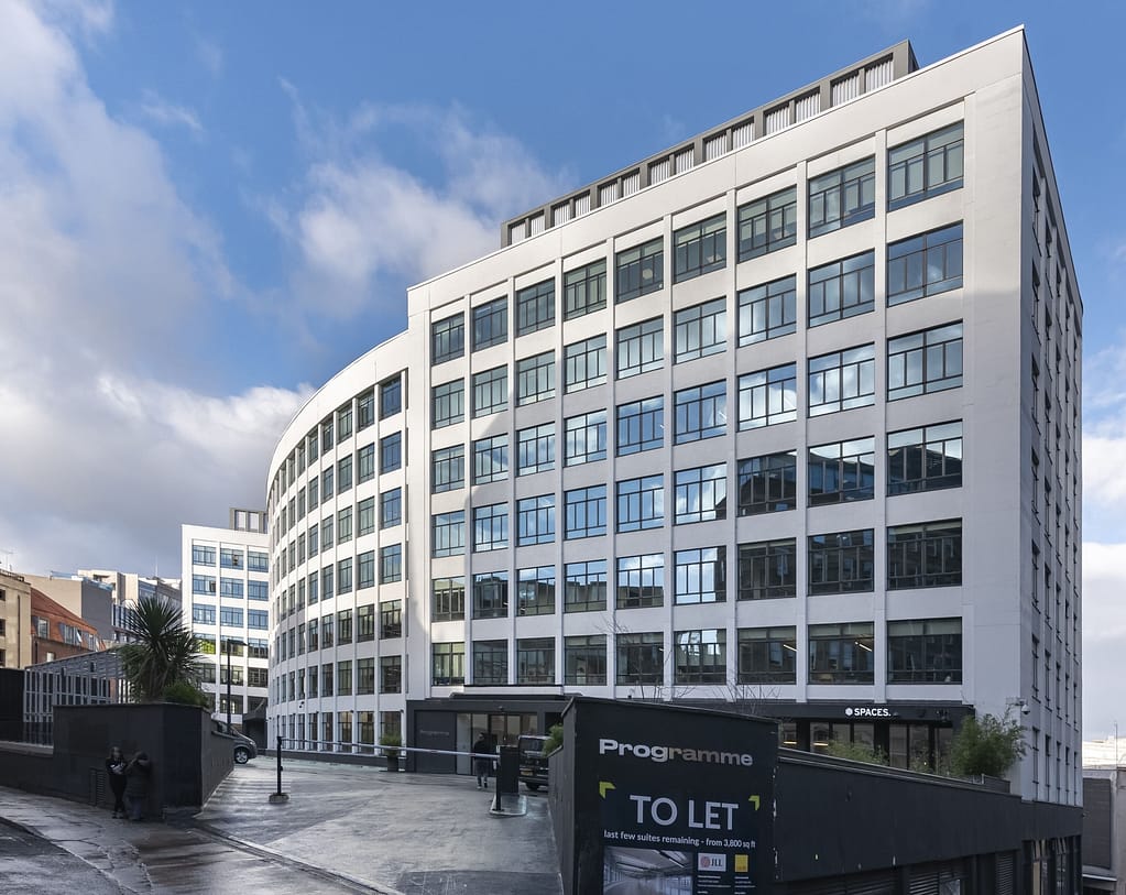 Coworking Castle Park FLYDESK certified workspace