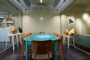 Office 141 Connaught Rd West