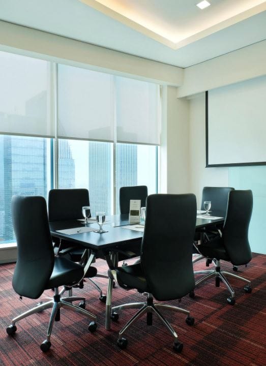 Office Sovereign Plaza