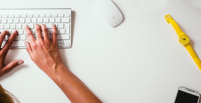 6 reasons to switch to a hybrid work model